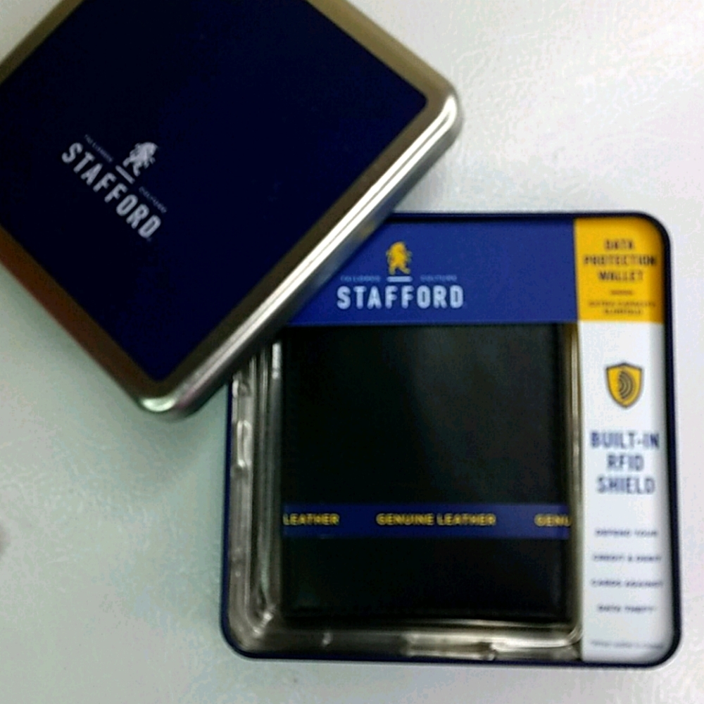 Stafford genuine leather men's wallet